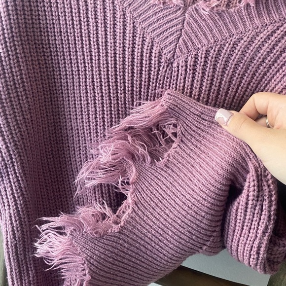 NWOT Leani - purple distressed sweater size small - Picture 11 of 11